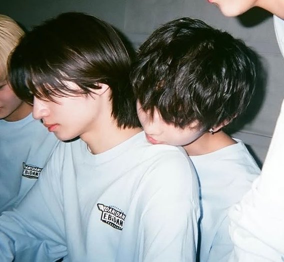 koisodas's tweet photo. 💙💜 https://t.co/490pHubYX8