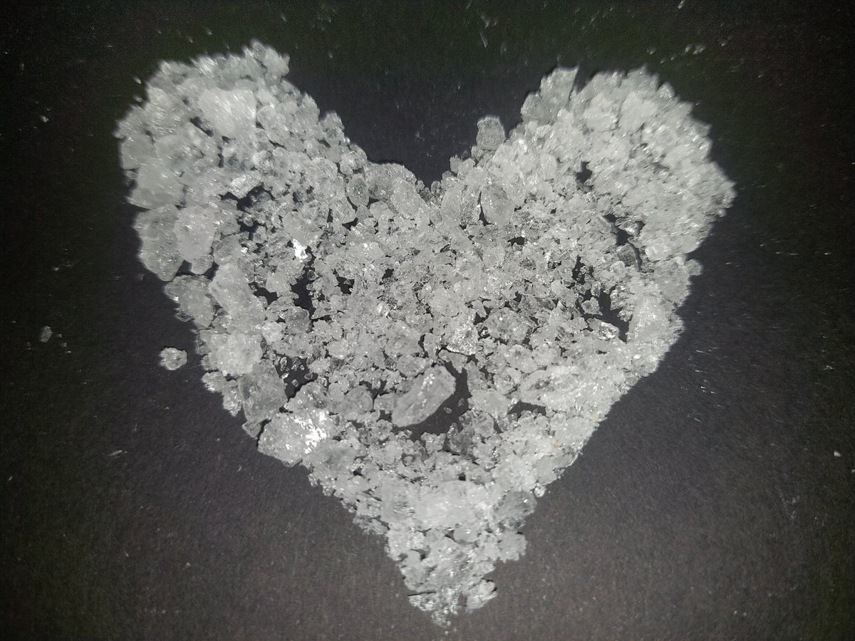 KriSol6669's tweet photo. Holaaa mutis, andamos de vuelta pero ya no pude recuperar mi otra cuenta :c

#criko #drugstwtlat #methtwt https://t.co/8CL3JuTHYF