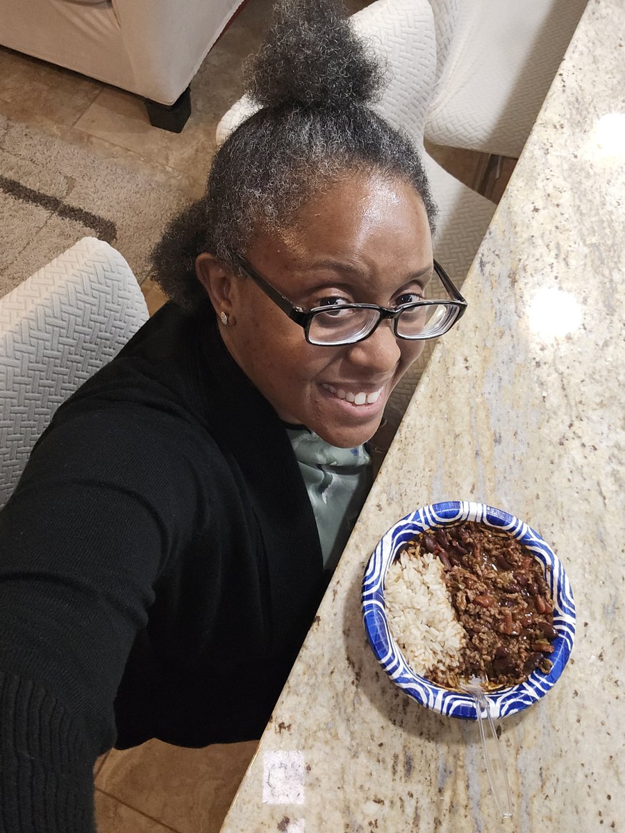 Keeyahna's tweet photo. Chilli and Rice for dinner https://t.co/vOmHR83afe