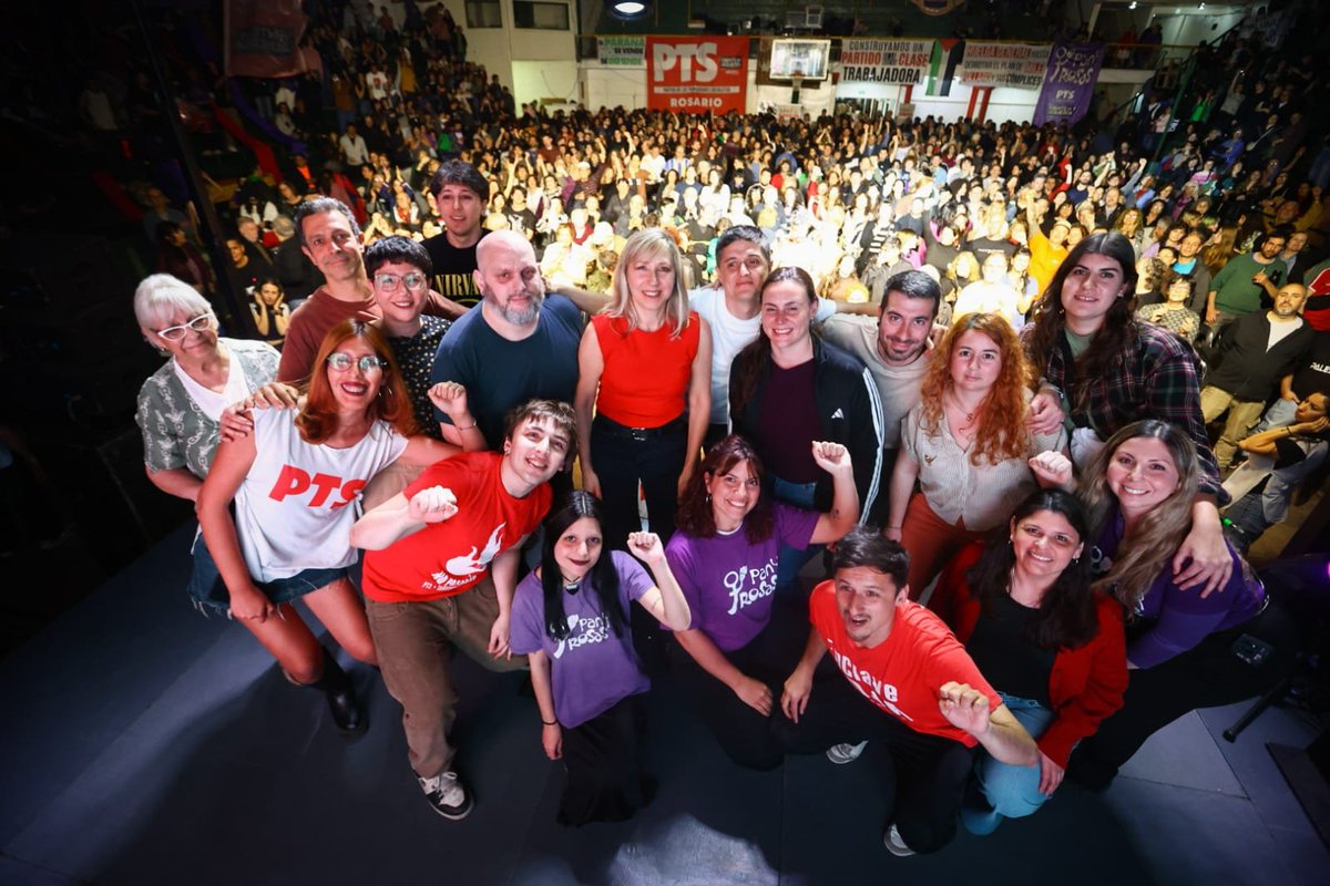 myriambregman's tweet photo. Muchas gracias a quienes fueron parte de este hermoso encuentro en Rosario. Recargamos energía para seguir la pelea ✊🏻 https://t.co/nWYIPTxonP