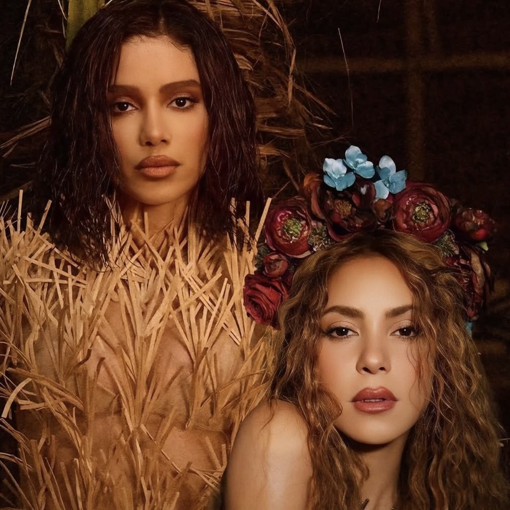 KPOP9j's tweet photo. VMA Winners 🏆 Choka Choka by Anitta &amp; Shakira  won best Latin at the #vma https://t.co/F1aAEo5v7o