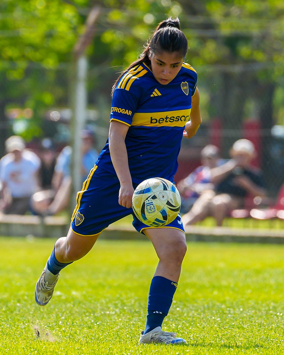 BocaJrsFutFem's tweet photo. ¡+3 de Santa Fe para Casa! 😏💙💛💙 https://t.co/tqW0OSCfGX