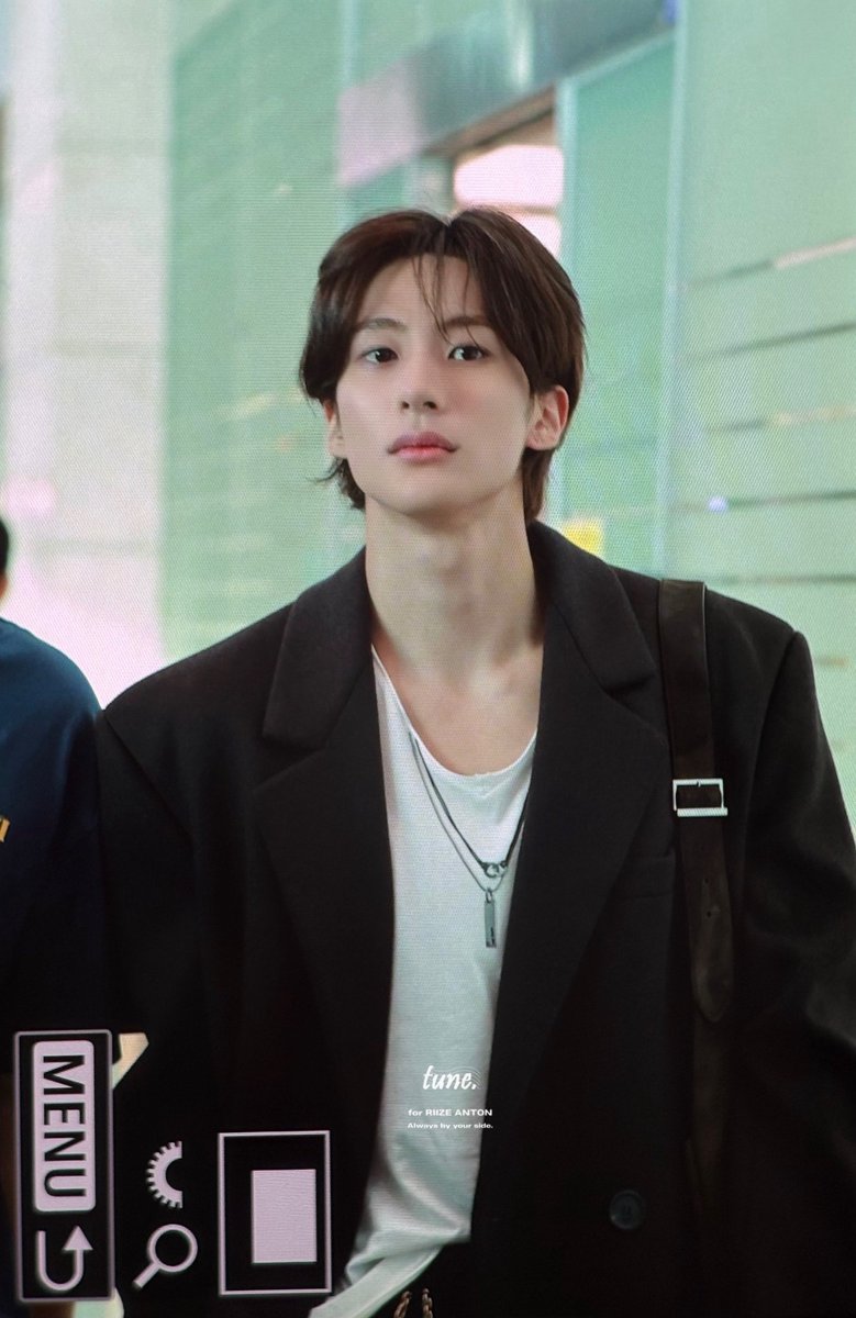 tune0321's tweet photo. 260928 
#ANTONxSaintLaurent #ANTONxSaintLaurentSS27
#앤톤 #ANTON #라이즈 #RIIZE #アントン #찬영 https://t.co/N9BaWoKGaT