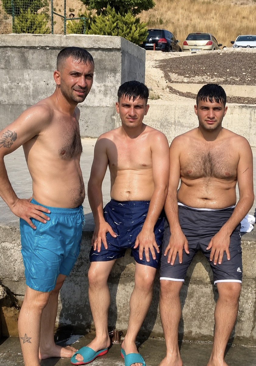 99furkanYaman's tweet photo. Yanıyorlar … https://t.co/ECZWGt9dtg