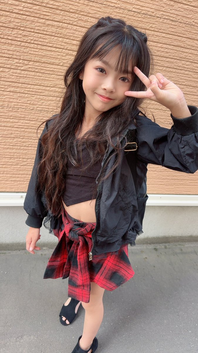 MioMio30f's tweet photo. おはようございます💖
フォロワーが1500人になったよ🎵✨
みんなありがとうございます❣️
10月12日の札幌モデル撮影会の予約は
今日の21時から予約開始です🐼💜

https://t.co/vHd5e3Qvql

今週もがんばるよ❣️
いってきます🐼💜 https://t.co/ZJJPkyWP3J