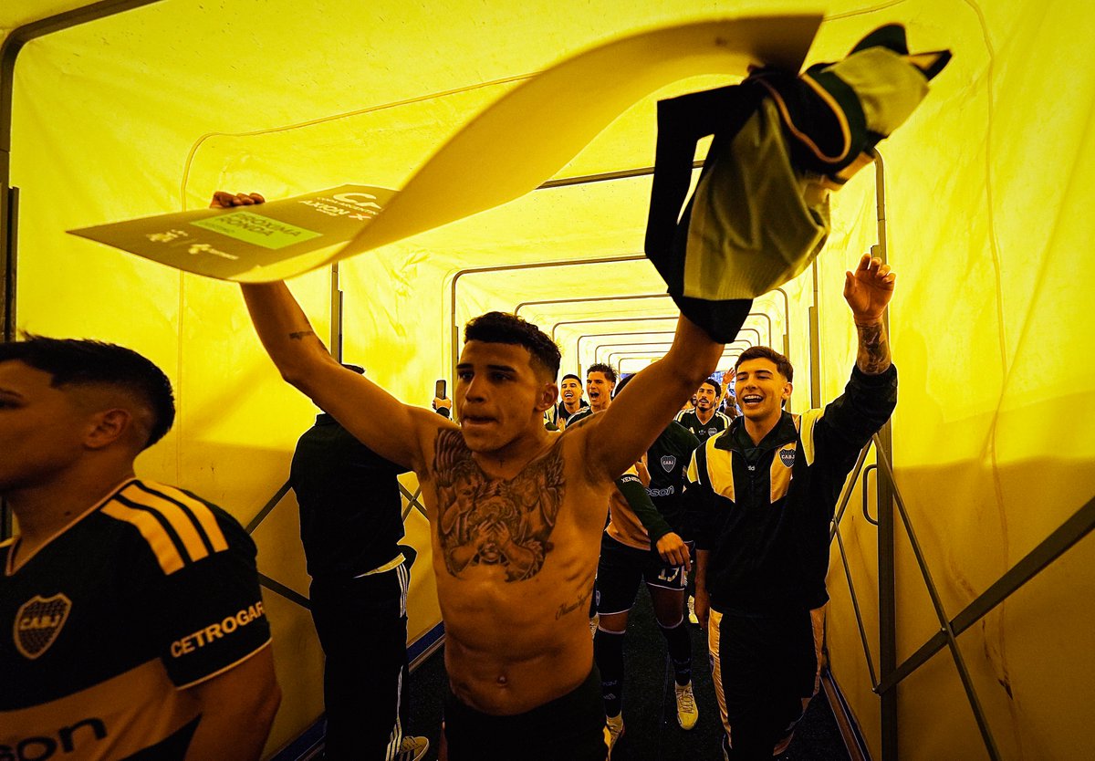 BocaJrsOficial's tweet photo. Más Bostero que https://t.co/ESBfbMvSFN
