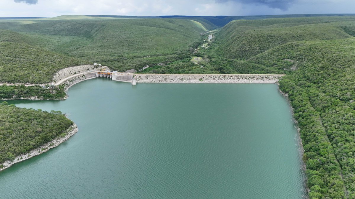 ConaguaOCGNte's tweet photo. Hoy conmemoramos el 55 aniversario de la inauguración de la Presa Vicente Guerrero, ubicada en Padilla, Tamaulipas.

Desde 1971, esta importante infraestructura hidráulica ha sido fundamental para el almacenamiento y aprovechamiento del agua, además de ser una de las principales fuentes de abastecimiento para Ciudad Victoria a través del Acueducto Guadalupe Victoria.

Conagua reconoce su importancia para la seguridad hídrica, el desarrollo agrícola y el bienestar de las familias tamaulipecas.