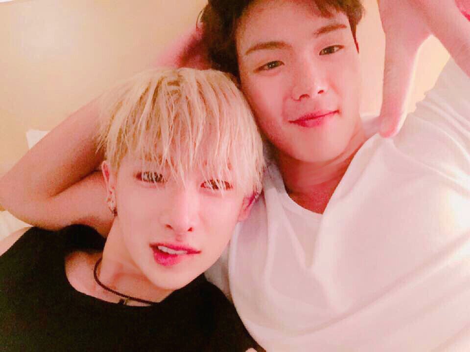 minftie's tweet photo. ayuda el wonho era tremendo twink https://t.co/u0H8Sie8Su