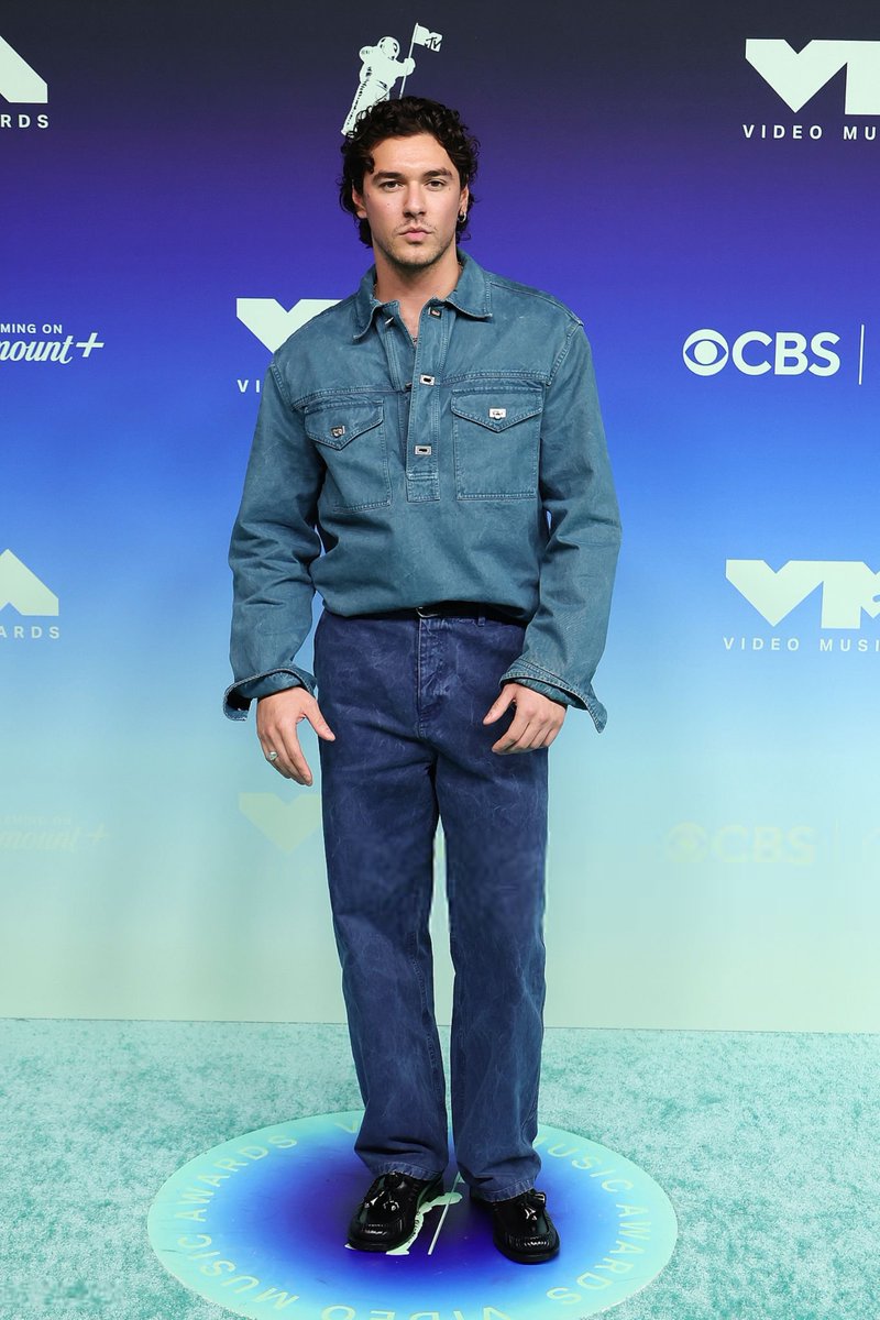 21metgala's tweet photo. Belmont Cameli attends the 2026 MTV Video Music Awards. https://t.co/9OG1DLmqPb