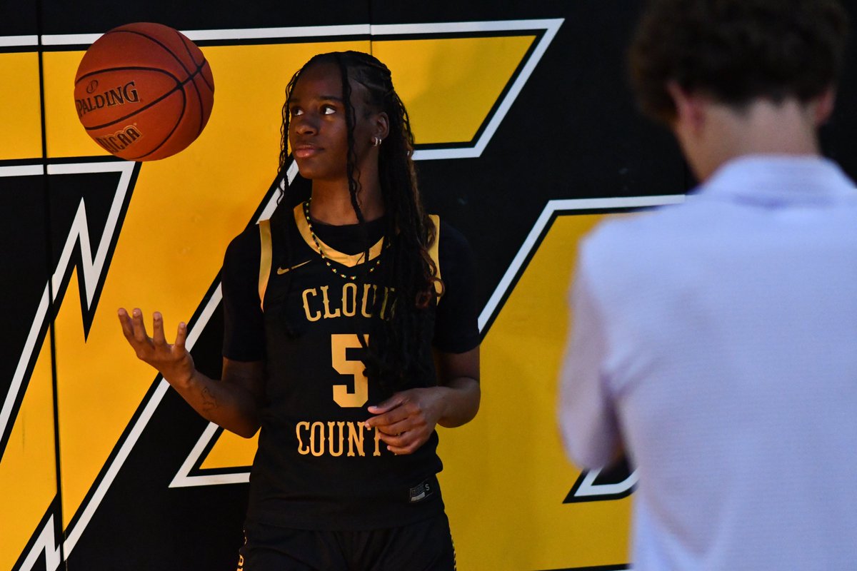 CCCCsports's tweet photo. plenty of media day content headed your way 🔜 🔥

#CloudWBB | #BackTheBirds https://t.co/bOE9e7ud9l