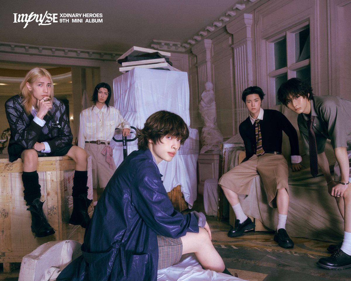 kbsworld_enter's tweet photo. '10월 컴백' 엑스디너리 히어로즈, 새 미니 앨범 콘셉트 포토 공개! 예술적 무드와 독특 조화!
 
- 아름다운 공간 속 눈길 사로잡는 엑디즈?! 신선한 세련미 돋보이는 새 앨범 티저 포토!

[사진제공: JYP엔터테인먼트]

#엑스디너리히어로즈 #XH #XdinaryHeroes #엑디즈 https://t.co/w3OSBOKwm8