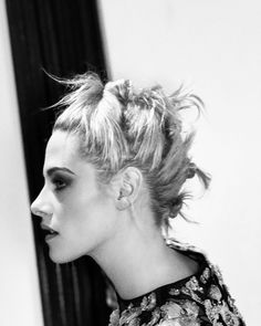 stewbieschanel4's tweet photo. kristen stewart https://t.co/v7AFuWQ5Ux
