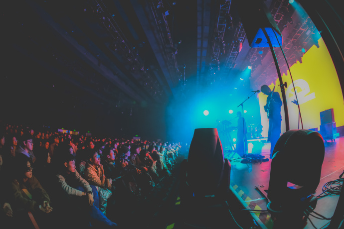CinthiaHar2m's tweet photo. Tonight’s indie gig vibes are chef’s kiss—band’s energy hits different live! Catch the next show here: [link] https://t.co/IwNnDFiCKl