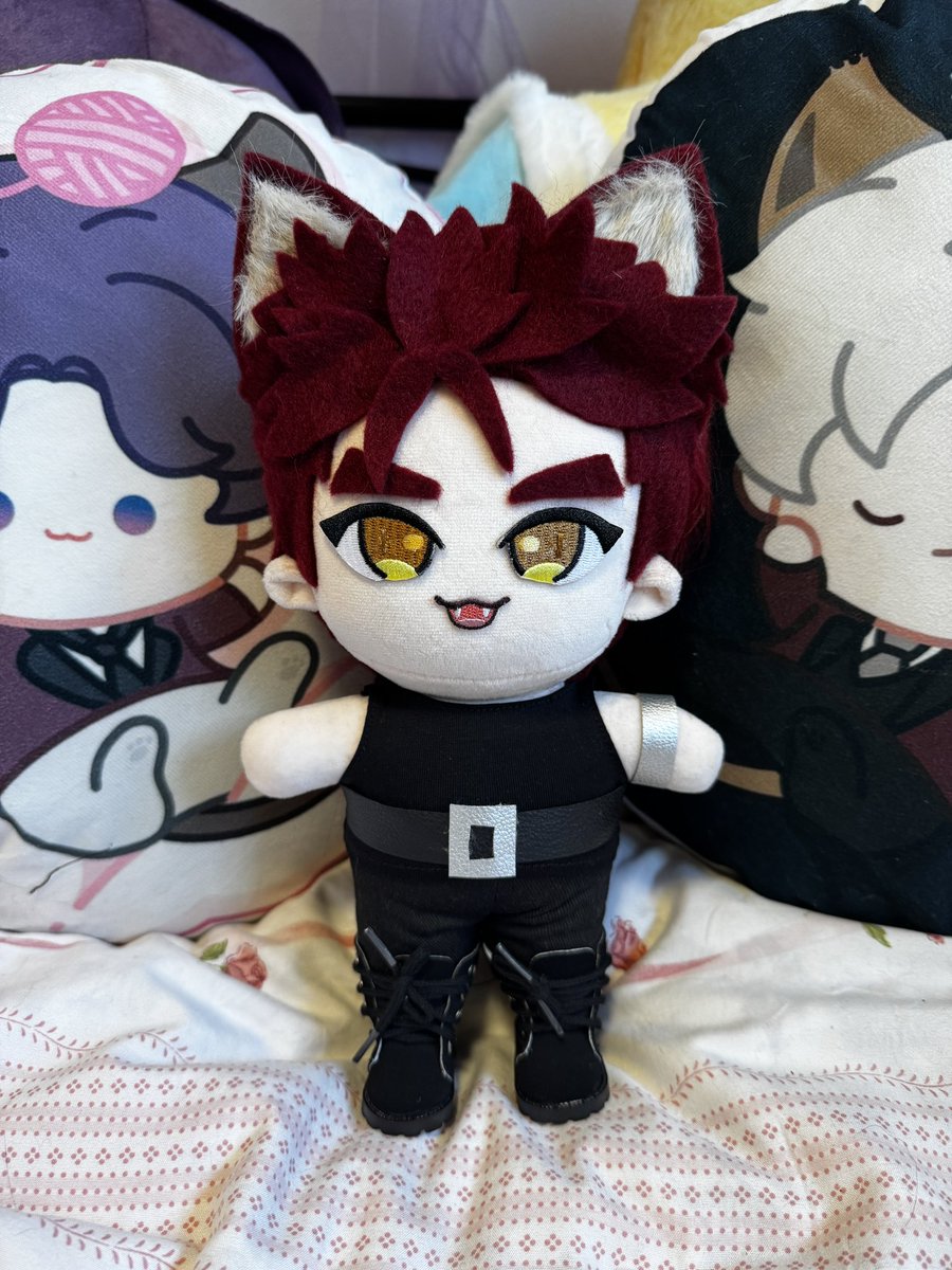 finalfantasyma2's tweet photo. We’re getting to the end of the month here so I’ve renewed all love and Deepspace plushies in my shop including Hootie and my 20cm Valko with removable clothing. I hope I can do maybe one more batch in November for Christmas but it depends on how many orders I get in October. I’ll make a master link list here.

#BringValkoBack #WeLoveValko #LoveAndDeepspace