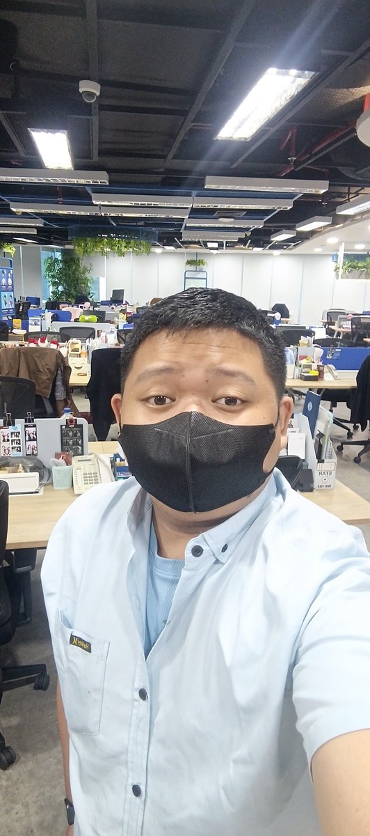 AnemosHex's tweet photo. Happy monday https://t.co/38FJTXHbek