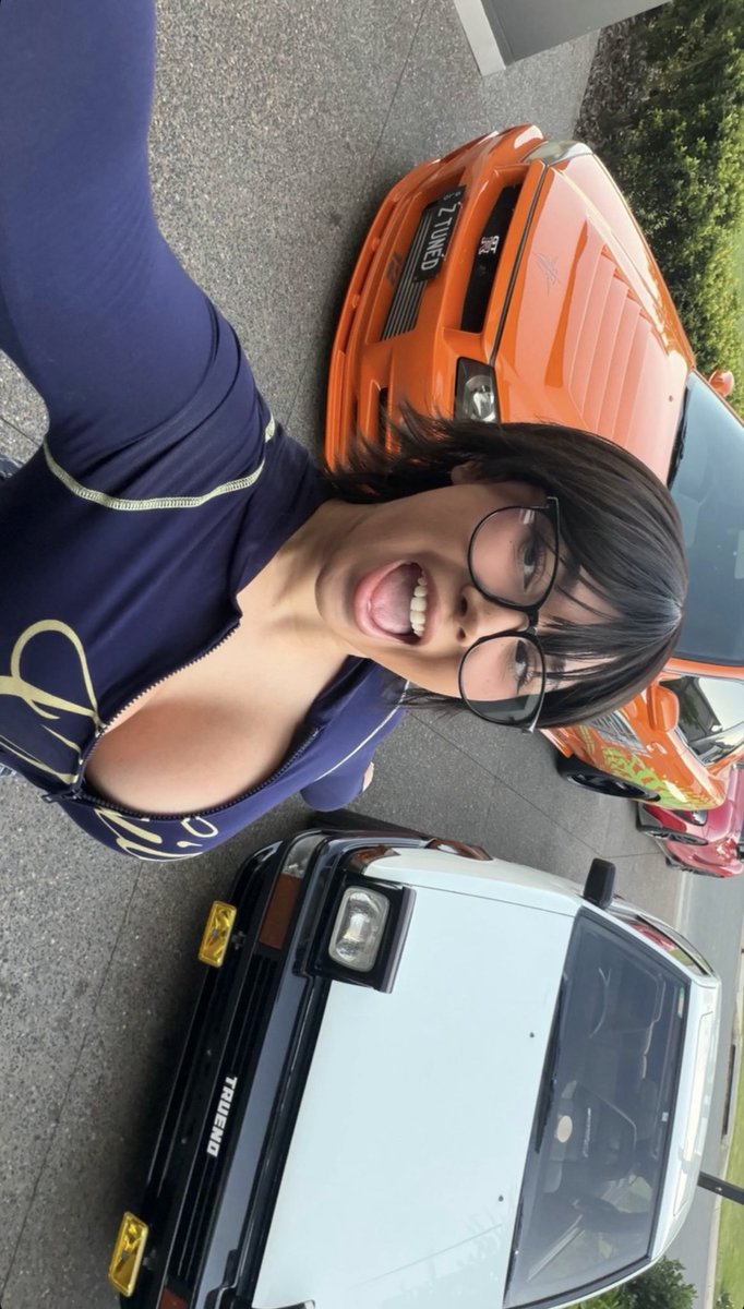 e30priestess's tweet photo. E30 princess 🙃🤭 https://t.co/qYoM6VlDgv