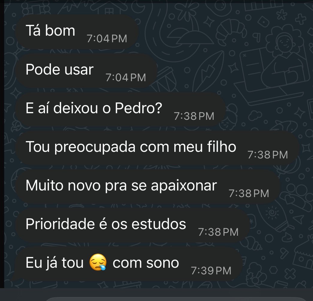 becapascalli's tweet photo. minha mãe no primeiro encontro do meu irmão casula https://t.co/eH3uI06Xzq