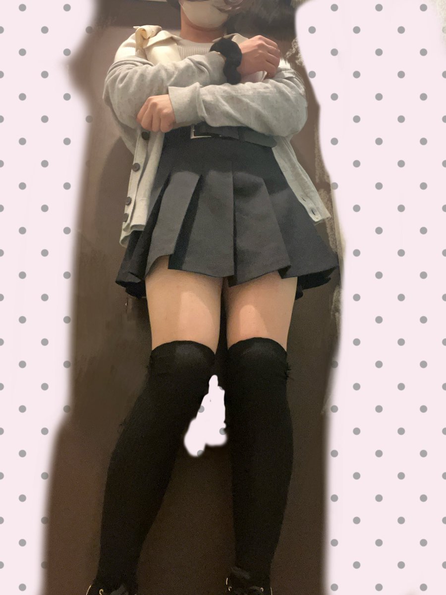 minadayo112's tweet photo. 今日はどこかお出かけしようかな、それともまったりしようかな…みんなは何する予定？☕️
#女装 #男の娘 #初心者女装 https://t.co/xWW0Ypqb85
