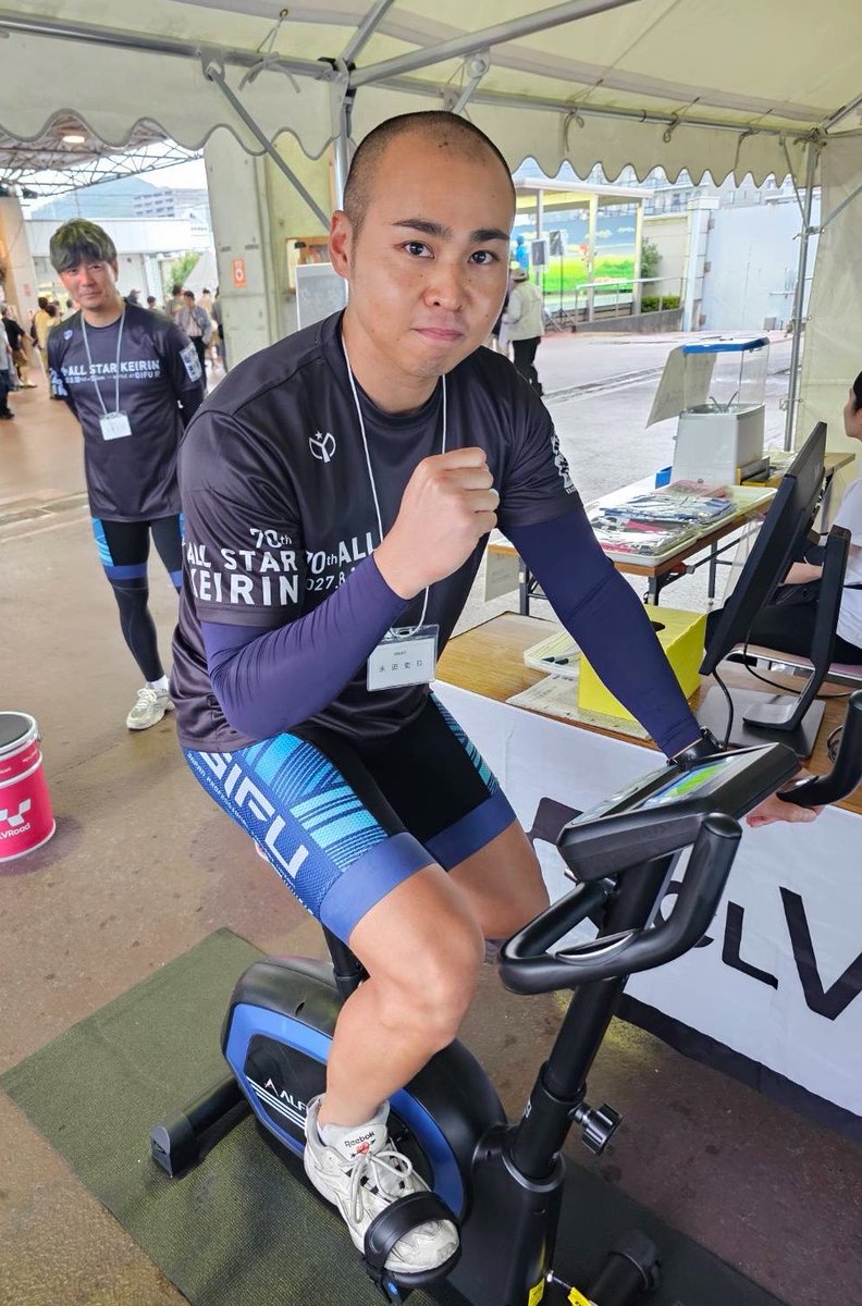 KeirinGifu2025's tweet photo. #長良川鵜飼カップ　#岐阜けいりん
ナイターG III 本日3日目です
　
連日　#選手会岐阜支部　ブースは大盛況
本日も選手の皆さんがお待ちしています
　
今日のメンバーは
X固定ポスト　
もしくは選手会岐阜支部の
Instagramでチェック👍✨ https://t.co/3AyX9u38Z0