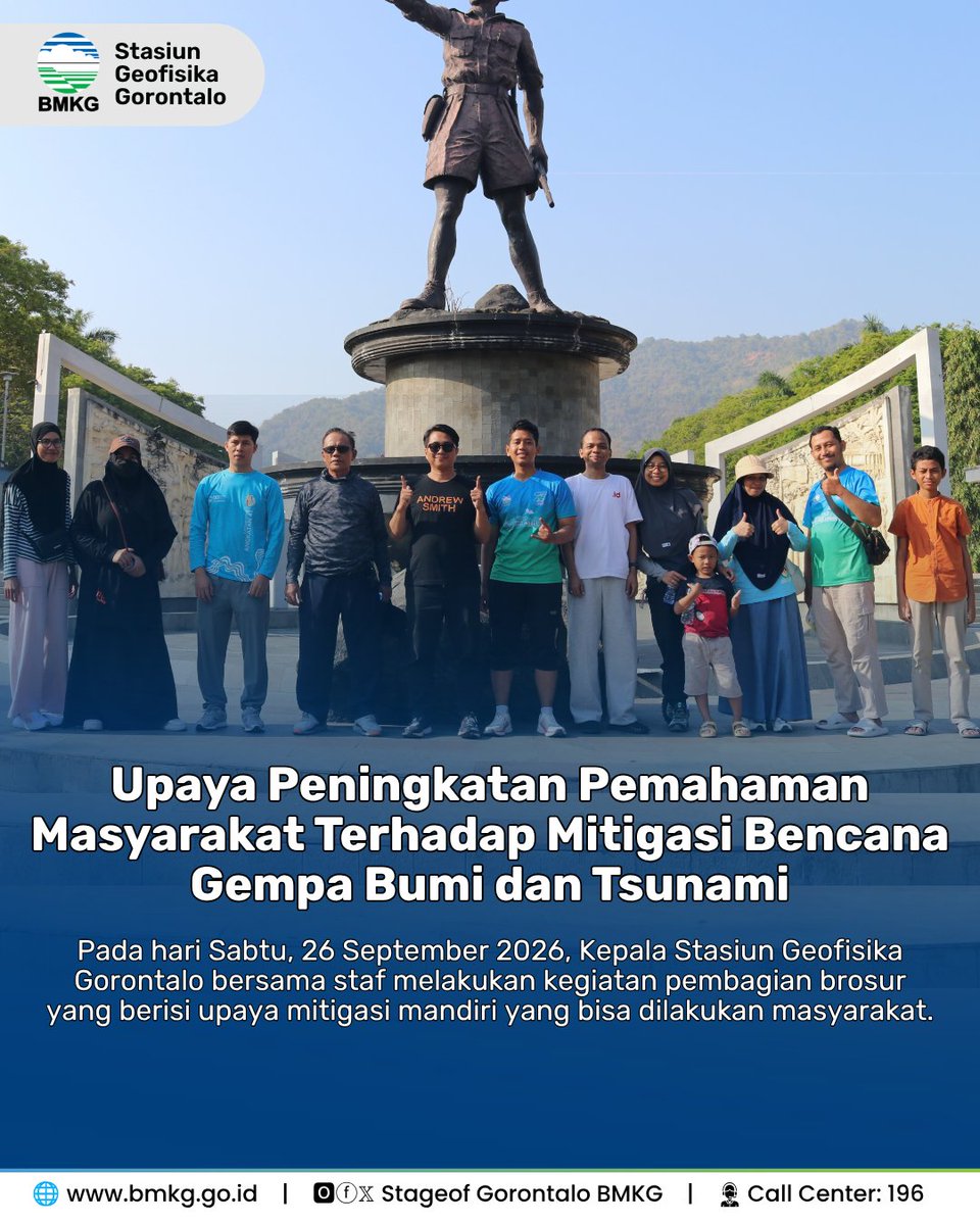 stageof_gto's tweet photo. Meningkatkan pemahaman, memperkuat kesiapsiagaan. 🌏

Stasiun  Geofisika Gorontalo melaksanakan kegiatan edukasi dan pembagian brosur  mengenai upaya mitigasi mandiri dalam menghadapi bencana gempa bumi dan  tsunami kepada masyarakat.

#InfoBMKG #MitigasiBencana #GempaBumi https://t.co/ZBjm7euRNV