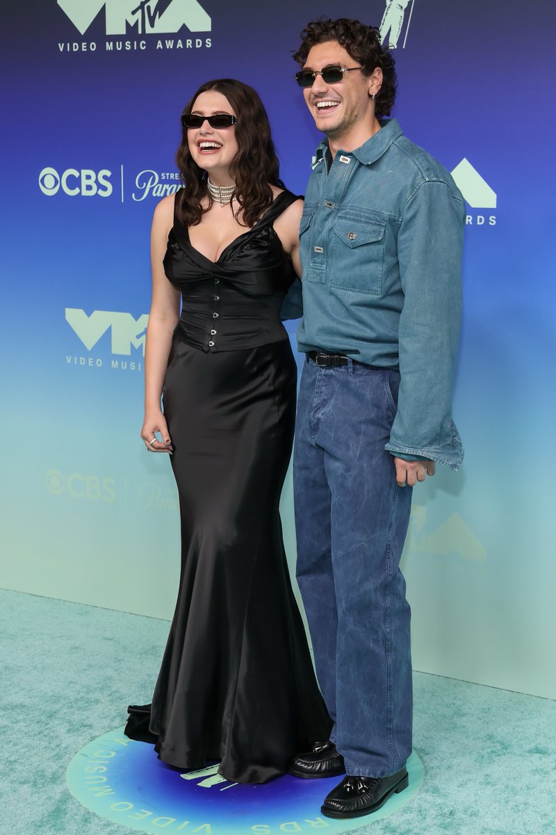 MTVBrasil's tweet photo. meu casal 😮‍💨 

Ella Bright e Belmont Cameli estão LINDOS no #VMAs

Acompanhe TUDO ao vivo na Pluto TV https://t.co/5XenTX2zyr #VMAsNaPlutoTV https://t.co/T2AHhQHjBO