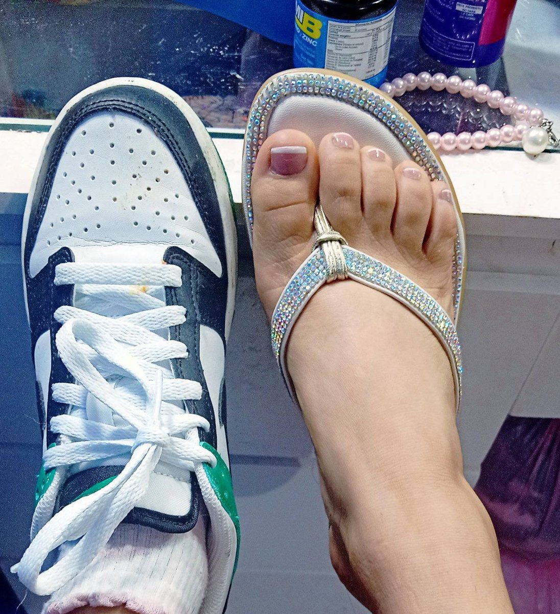 damnfeets's tweet photo. https://t.co/CuDB8IivKK