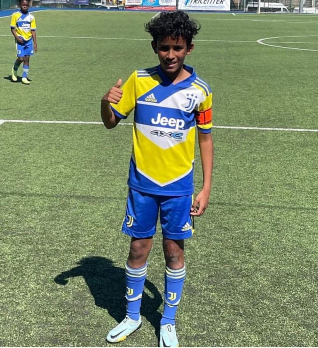 theFJEN's tweet photo. DID YOU KNOW?

Juventus have a HUGE TALENT on their hands: Lamine Ba (born in 2013), who plays for the Juventus U13s. 🇸🇳🇮🇹💎

He is a left-footed forward of Senegalese and Italian nationality. He scored 312 goals in a single season for Juventus — an extraordinary scoring record for a player at this level.

One to keep an eye on for the future. 👀
 https://t.co/Xn58FP4ObX