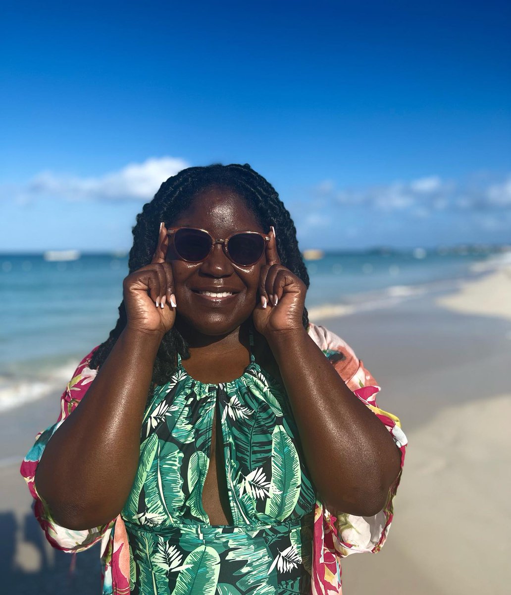reolivanbarbosa's tweet photo. Melanin Queen… https://t.co/2PTttEfHGH