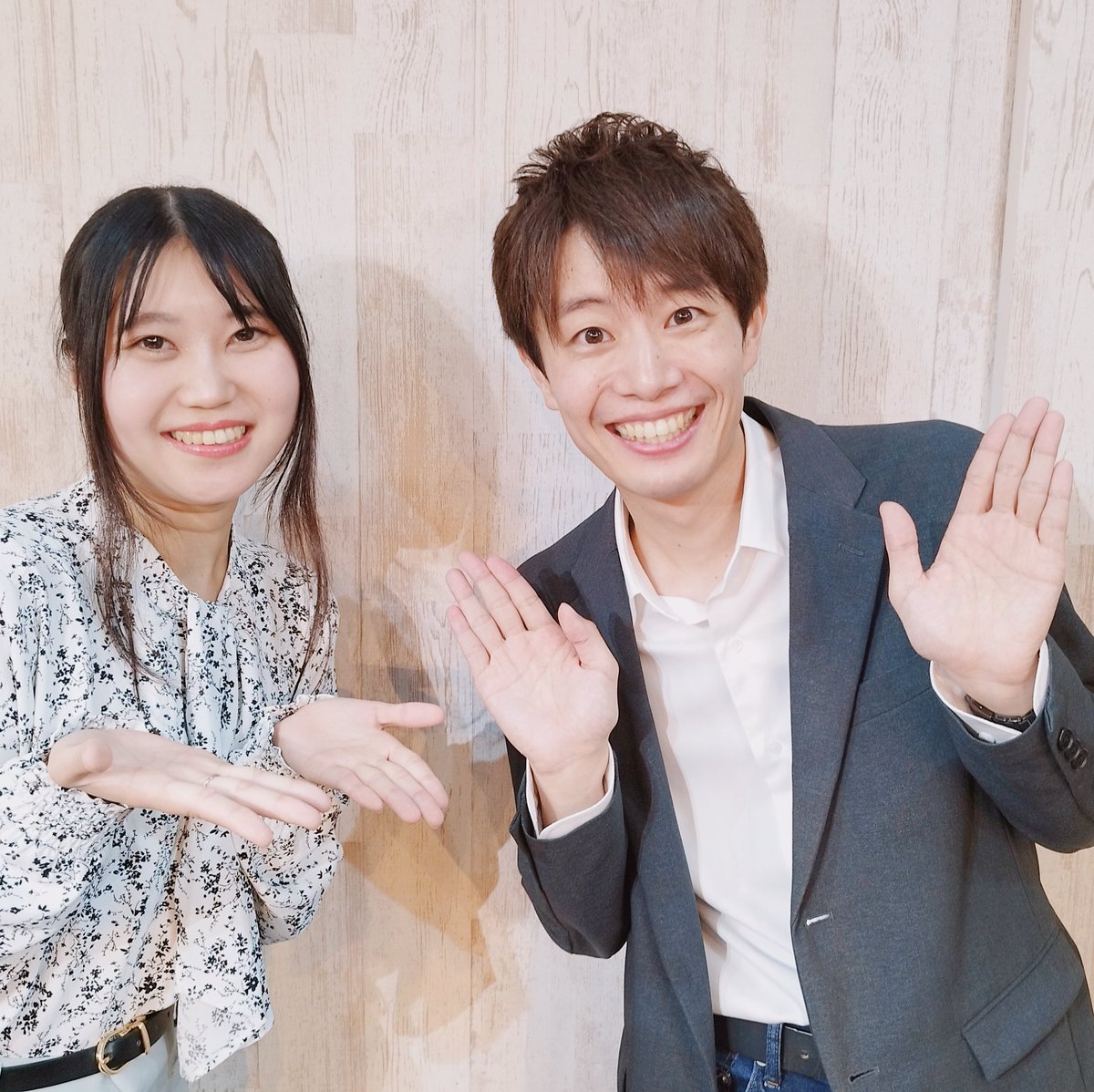 shoko_com_0810's tweet photo. 改めまして生放送ありがとうございました︎🌟

ゲストの須田さんに進行してもらうという��態をしてしまった時もありましたが
沢山の方から楽しそうと言って貰えて嬉しかったです🍀

楽しく濃密な回になりました🕊
また須田さんと共演いたしますのでそちらもお楽しみに✨️

https://t.co/G41JImuDH4 https://t.co/LMPF24whCo