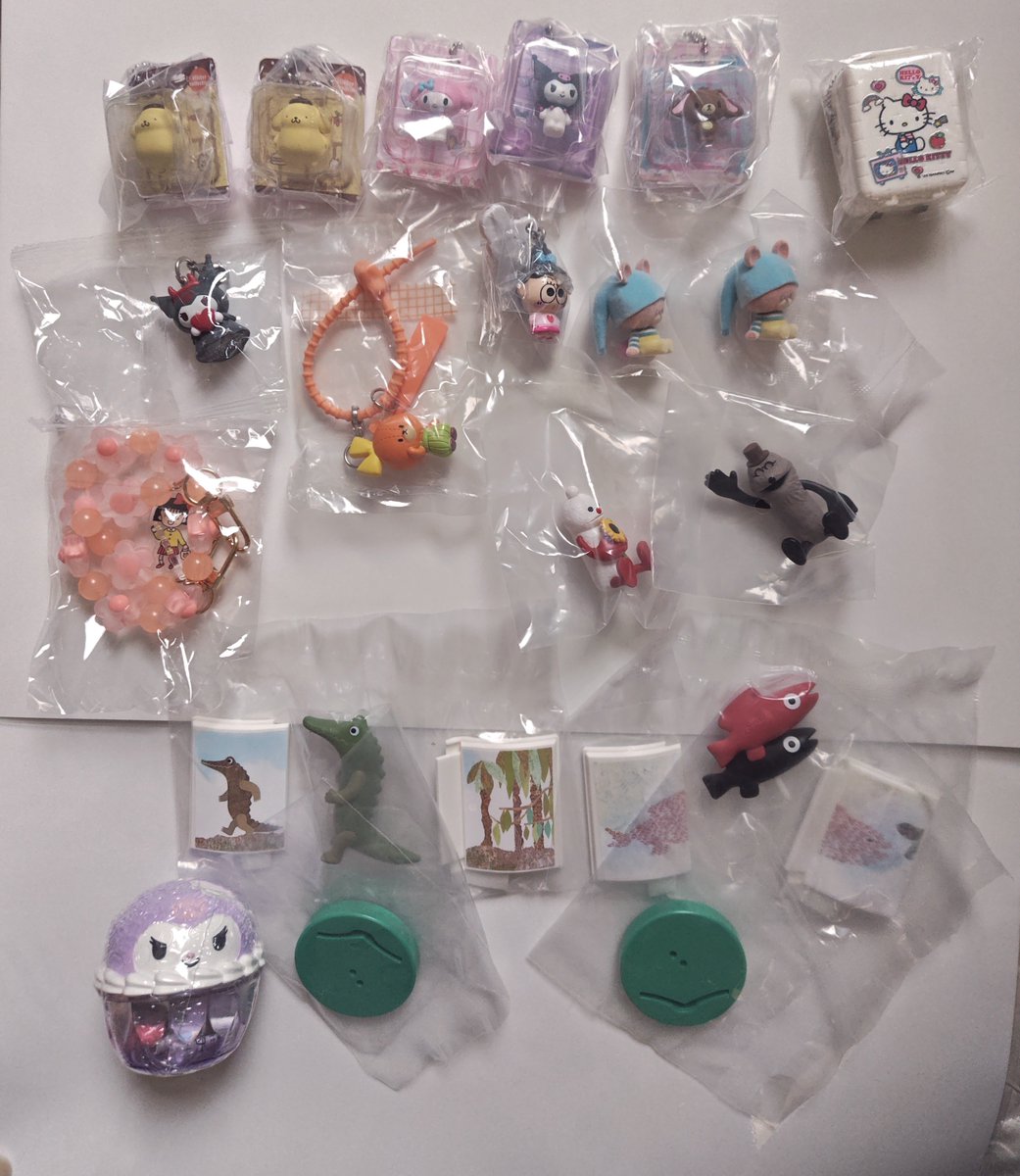 1132gh's tweet photo. 【譲渡】ガチャガチャ
けろけろけろっぴ、くまのがっこう、ハローキティ、チアリーチャム、ダンガンロンパ、忘却バッテリー、ちびまる子ちゃん

譲→画像1、2枚目

求→定価＋送料

シナモンとポケモン2点は開封済みです。
郵送対応でお願いいたします。
検索からでも、お気軽にお声がけ下さい。 https://t.co/VOaanDswih