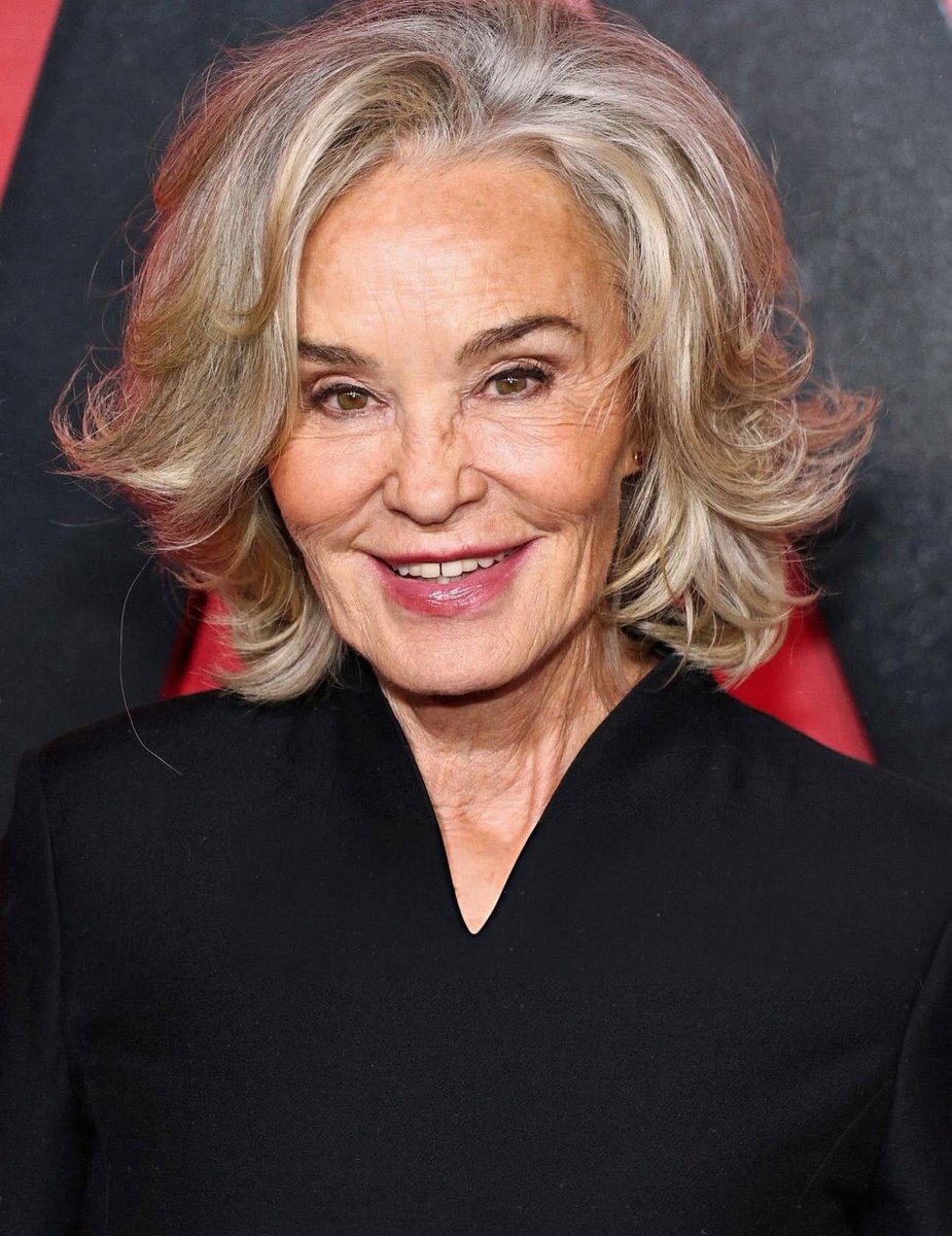 Jessica Lange 77 still stunning AHS