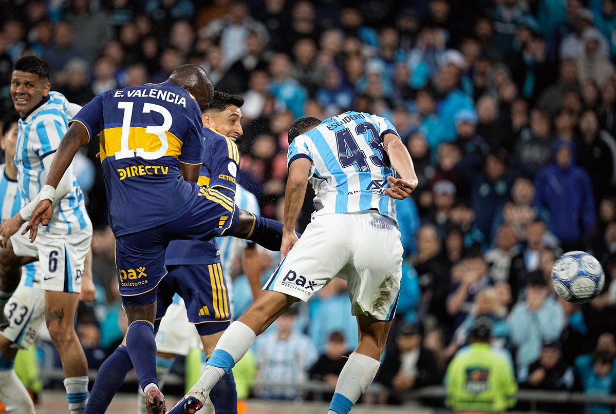 la12tuittera's tweet photo. 👋¡BUEN DÍA XENEIZES!

🌅HERMOSA MAÑANA, ¿VERDAD?💙💛💙 https://t.co/xSTZrMVwIi