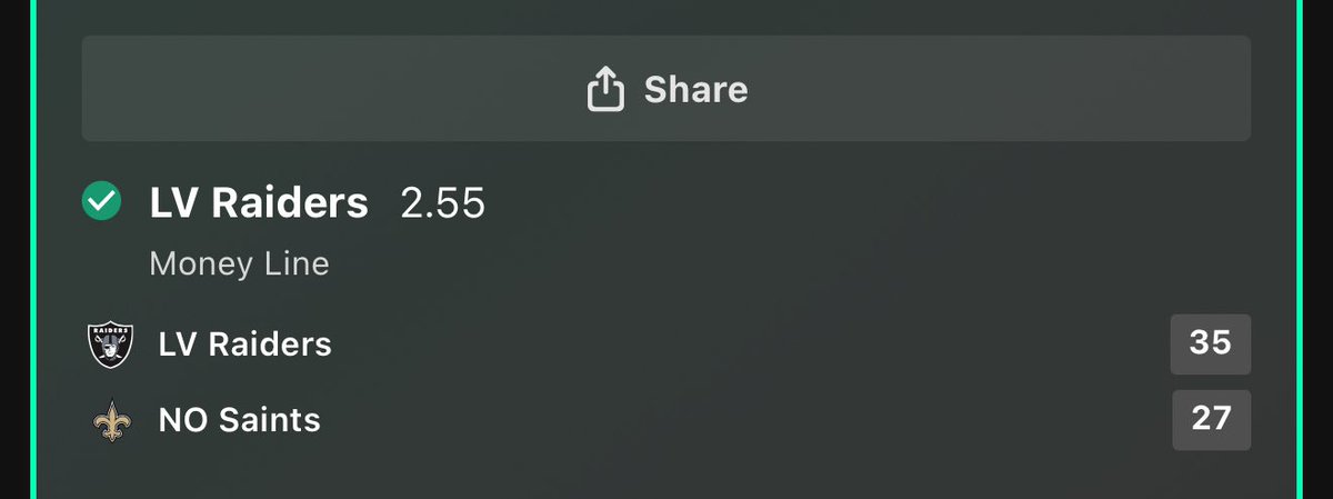 RendyPicks's tweet photo. CASHHHH THE PLAY OF THE CENTURY 💰 

Raiders ML @ 2.55 (+155) ✅ https://t.co/gb8qMuXQhL