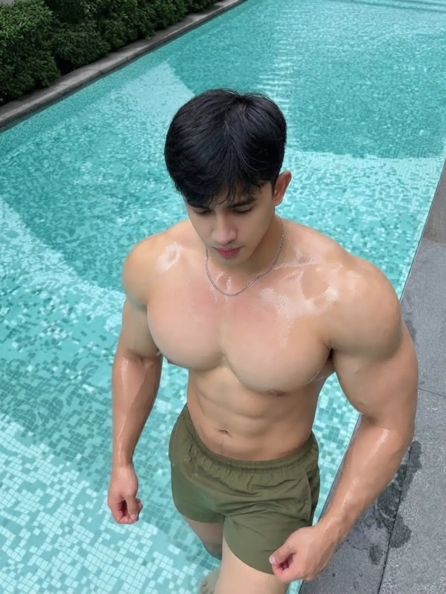LokiaeroB's tweet photo. Yang panas akan semakin panas 🤫 yang iri makin iriii 🤣 https://t.co/nKbQbuqMCK