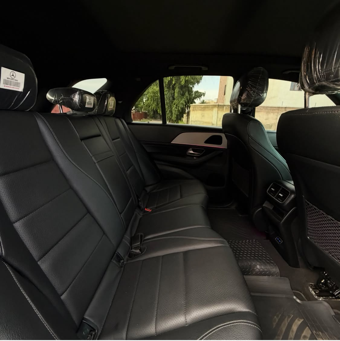 luxurywheelshq's tweet photo. 2024 Mercedes-Benz GLE 450.
Kindly send a DM for further information about this vehicle.
#luxurywheelshq #mercedes #benz #gle450 #cars247 https://t.co/qffsuMKoqe