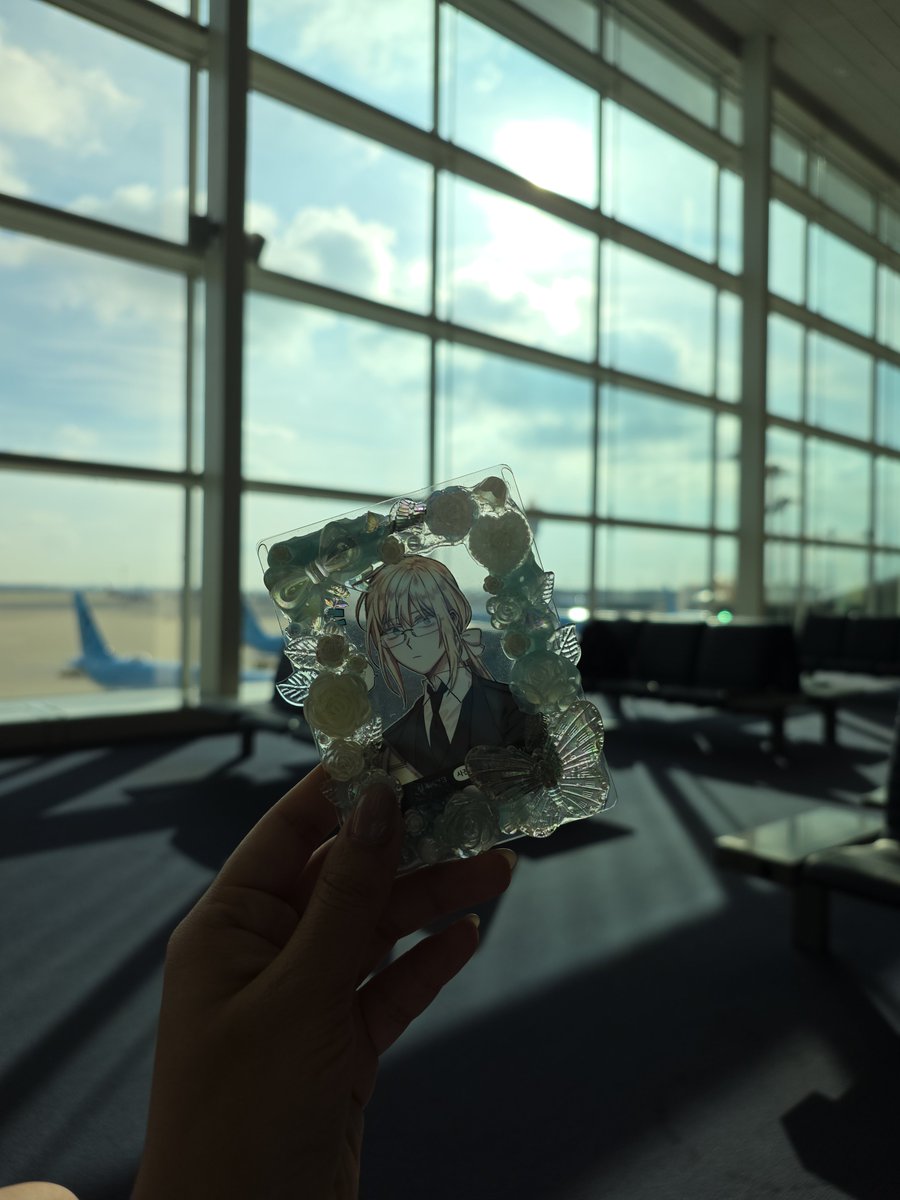 Azure_1220's tweet photo. @deep_8lue_space 루가야 나랑 신혼여행가자♡ https://t.co/fQIG4DF8Of
