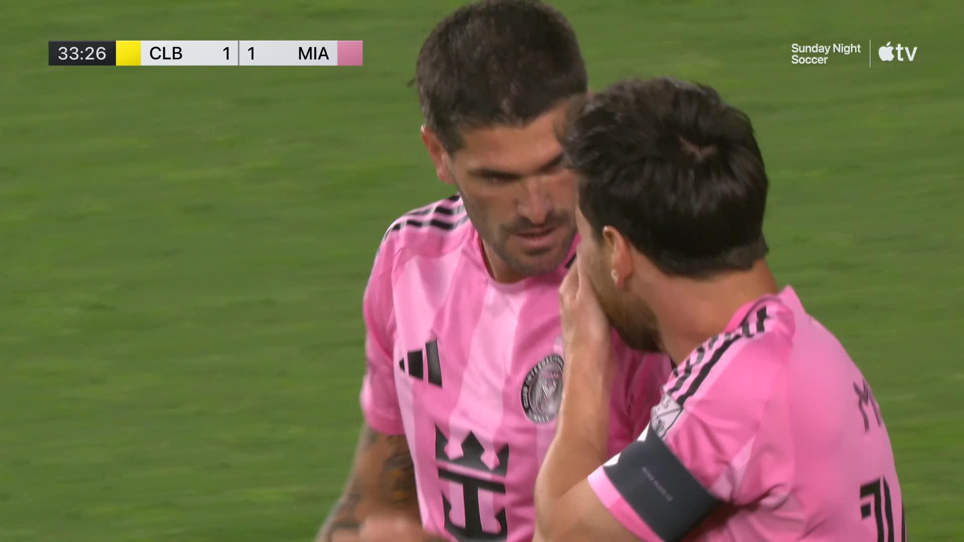 Lionel Messi reaches 76 free kick goals