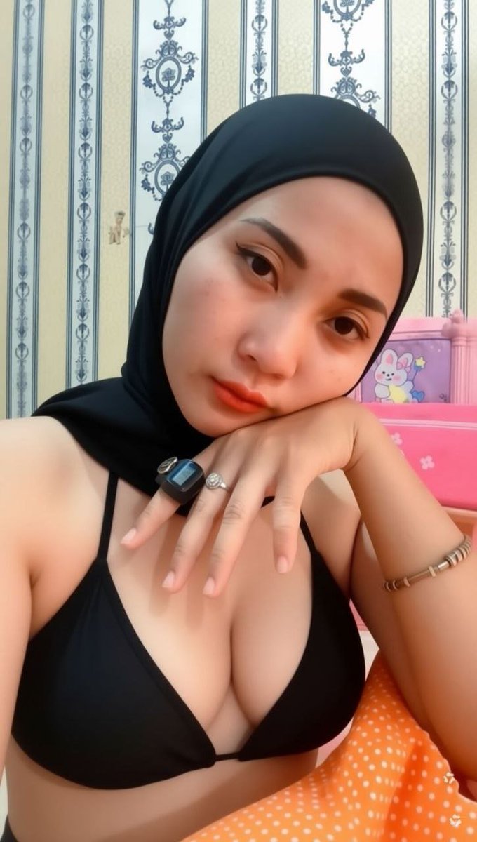 della689544's tweet photo. Pengen di doggy🥹 https://t.co/U1JtN9bNxx