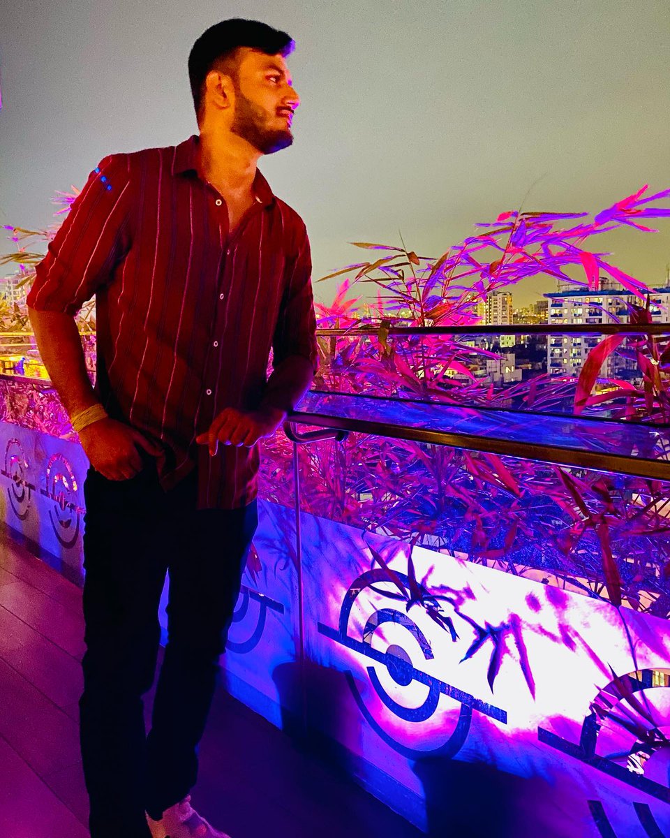alfredoglez3's tweet photo. All about last night.......... #aboutlastnight #party #catchingup #goodfood #goodvibes #likesforlike #chilling #awsome #awsomeplace #iphonography https://t.co/OcOigMh42T