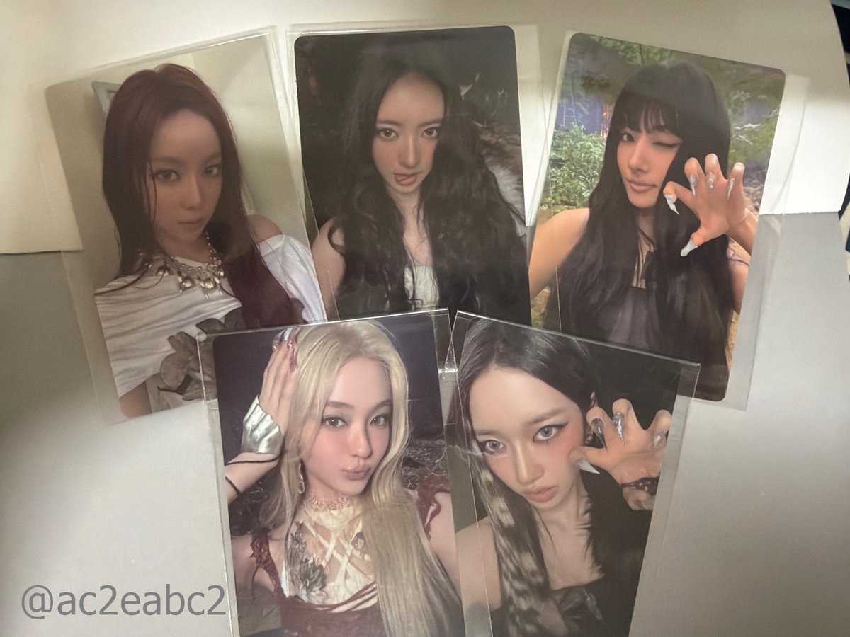 ac2eabc2's tweet photo. 미야오 포토카드,포카 양도 TBL 더블랙샵 대면사인회 팬싸

1set - 2.0

-https://t.co/M8z5UTB1Ee dm plz

meow meovv album fansign event 포토카드 sooin gawon anna narin ella 수인 가원 안나 나린 엘라 포카 포토카드 pc photocard poca 미공포 bitenow 판매 sell 양도 https://t.co/vKsluWlxRg