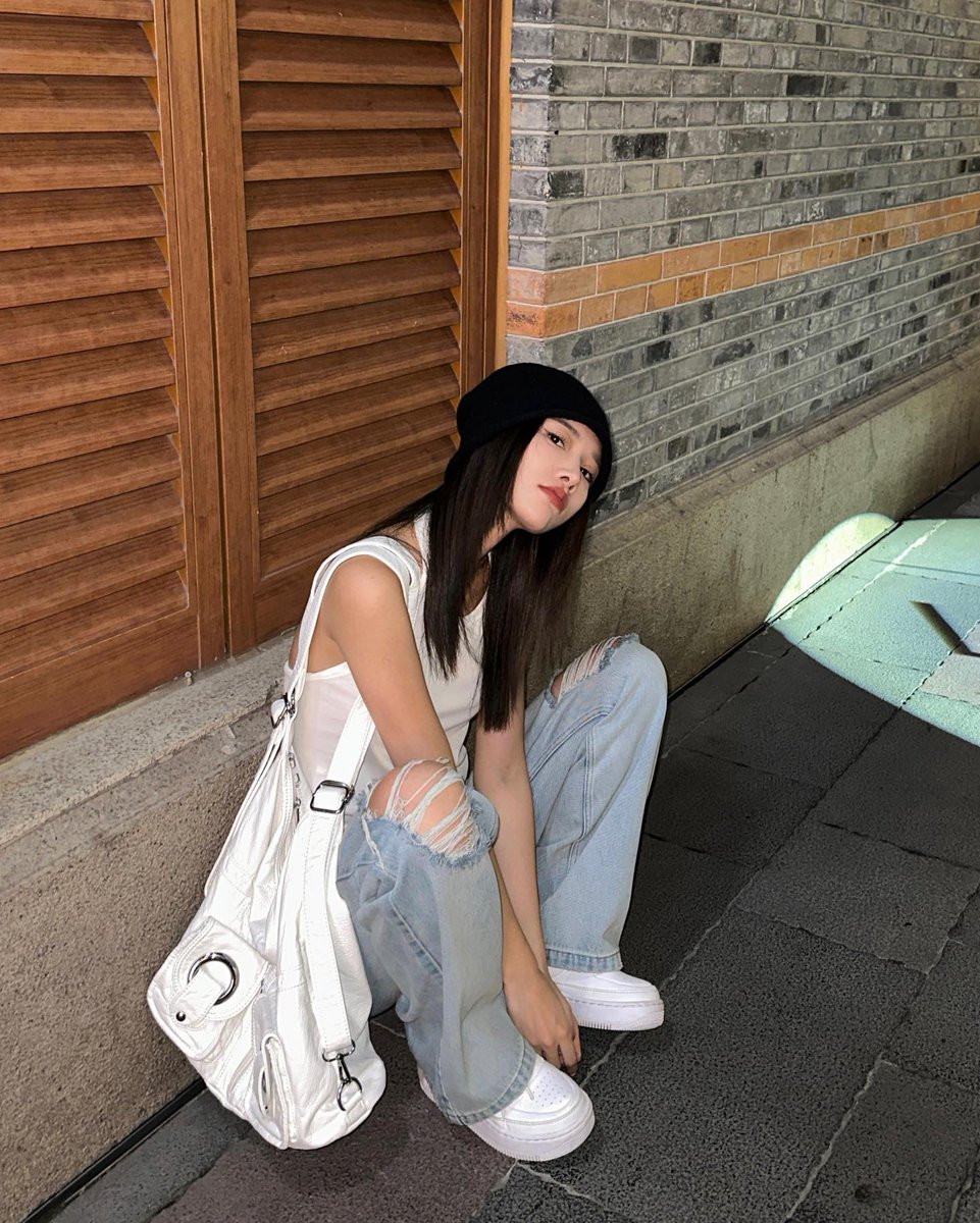 KathaMoraes's tweet photo. 男の友情は、言葉なんてなくても通じ合えるもんだよな。ふとそんなことを考えた。 🔥
RDbq https://t.co/94OsxVetEI
