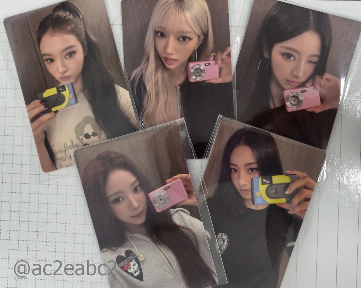 ac2eabc2's tweet photo. 미야오 포토카드,포카 양도 TBL 더블랙샵 단체포토 하이바이 이벤트

1set - 3.5

-https://t.co/M8z5UTB1Ee dm plz

meow meovv album fansign event 포토카드 sooin gawon anna narin ella 수인 가원 안나 나린 엘라 포카 포토카드 pc photocard poca 미공포 bitenow 판매 sell 양도 https://t.co/cPylxCA1tO