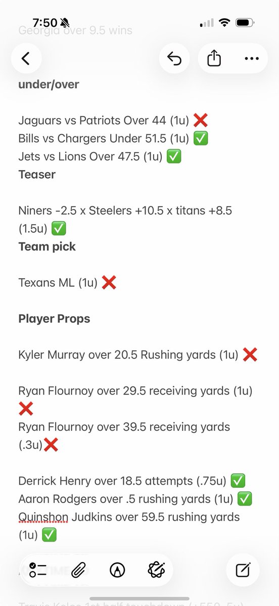 WittyWagers_'s tweet photo. Another lovely Sunday. Insane games today!! 7 second drill wow! Wins were great today from us. Losses were brutallll. Legit pats needed an inch of more offense to cash that over. Texans lose on a last second fg. Murray has 17 rush yards in 1st quarter. And Flournoy had 9 targets! https://t.co/RX1J2KkIbP