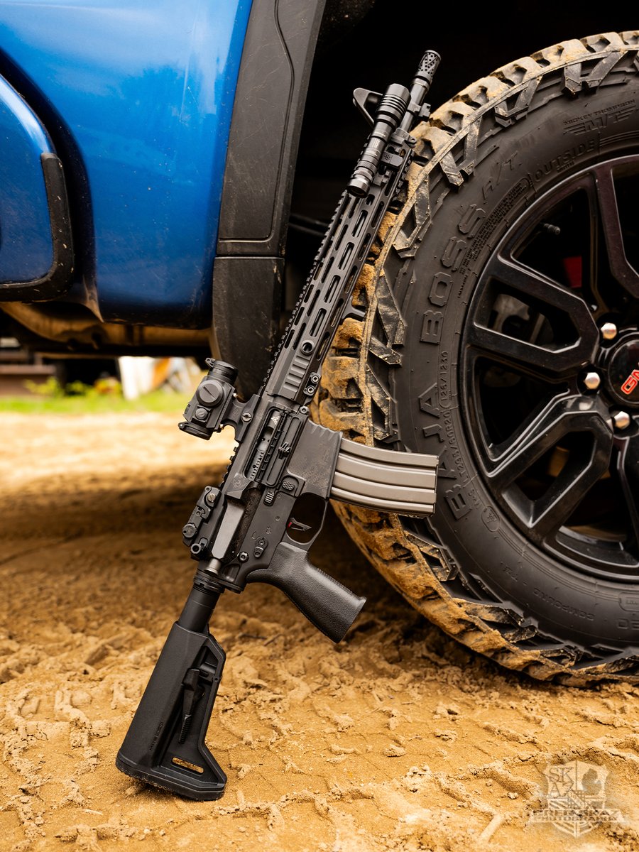 RiseArmament's tweet photo. Upgrade your AR with the Rev 535 Slide-and-Snap AR trigger. 🔥 #sundaygunday

@AZWS 

https://t.co/U2sFrRl0hv https://t.co/MBkJ3ePLNA