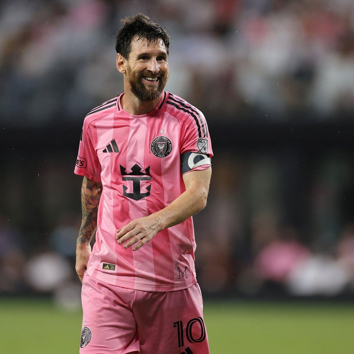 MessiLeoBrasil_'s tweet photo. Sigo falando, enquanto Messi pisar de chuteira em um campo de futebol, ele seguirá sendo o melhor jogador do mundo. https://t.co/3QstBJlZ1b