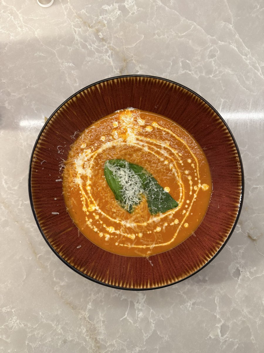 Brieyonce's tweet photo. soup season 🍅 https://t.co/qxtQdDArRE