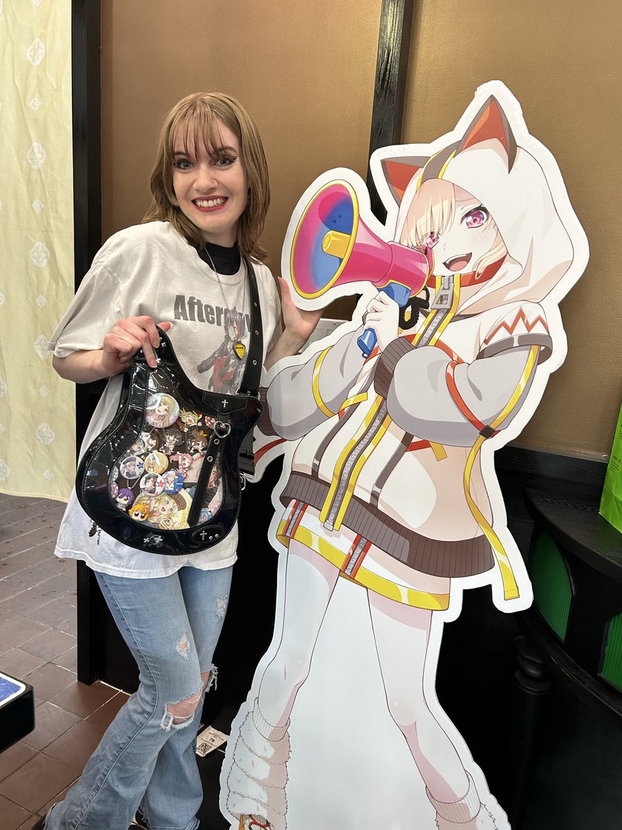 tcbbywitch's tweet photo. #bangdream #ournotes #ournotesgloballaunch https://t.co/5wpgXQHOqx