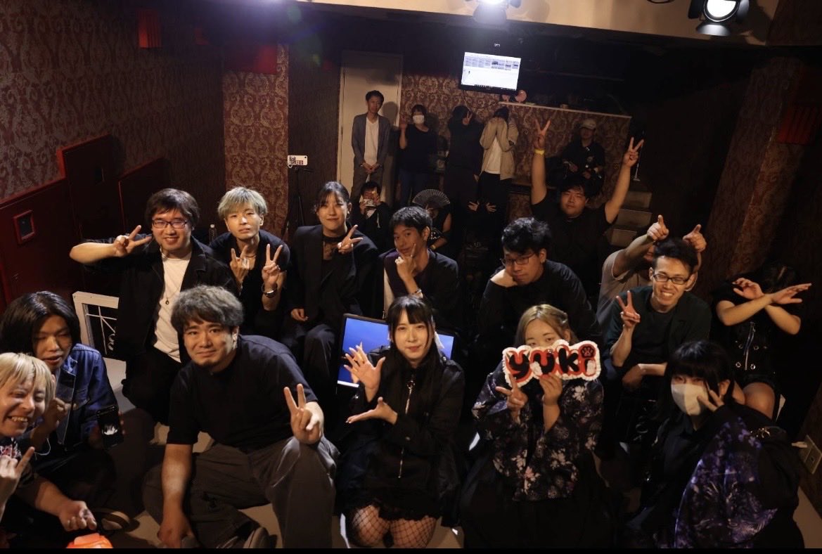 0725Coe_L's tweet photo. 昨日9/27 Coe.L 初ライブをトリで無事終えることができました！👍
関係者各位、ご来場いただいたお客様、本当にありがとうございました！
今回のライブを起点に全速力で駆け抜けていきますので、何卒応援の程宜しくお願いいたします！ https://t.co/BSRKnMnub7