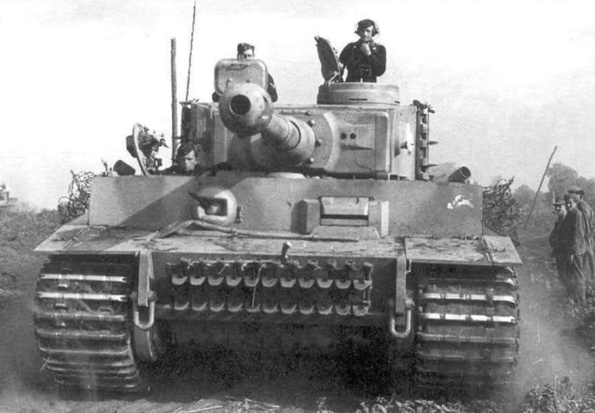 kmz650's tweet photo. Tiger 

#German 
#WW2 https://t.co/ziuRjrbpSl