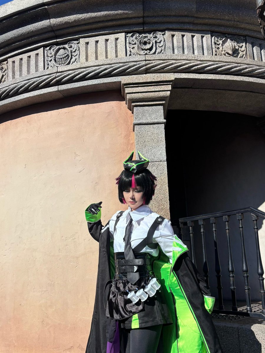 myu____o7's tweet photo. 偶然いい感じのポージングで撮れた✨

#Dハロ仮装2026 #ツイステDハロ https://t.co/T647hNkQXC